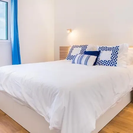 Modern And Cozy Appartement